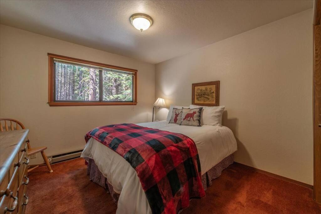 3Br Tahoe Donner Cabin With Hoa Perks Like Pools Hot-Tub Minutes To Trails Lake Golf Truckee Ngoại thất bức ảnh