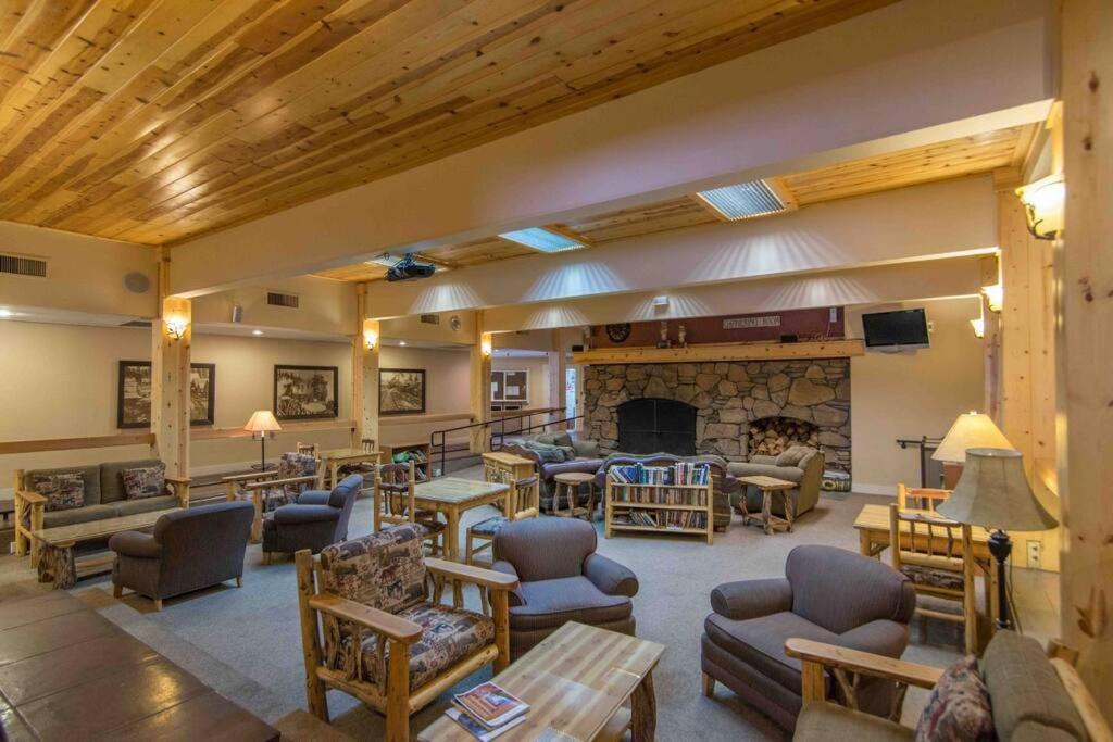 3Br Tahoe Donner Cabin With Hoa Perks Like Pools Hot-Tub Minutes To Trails Lake Golf Truckee Ngoại thất bức ảnh