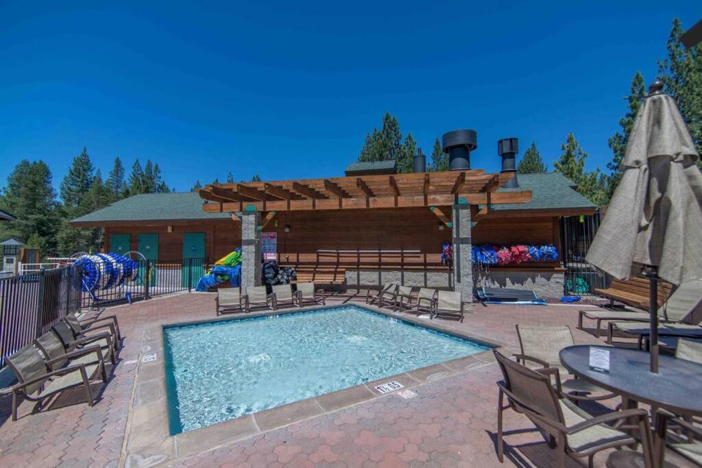 3Br Tahoe Donner Cabin With Hoa Perks Like Pools Hot-Tub Minutes To Trails Lake Golf Truckee Ngoại thất bức ảnh